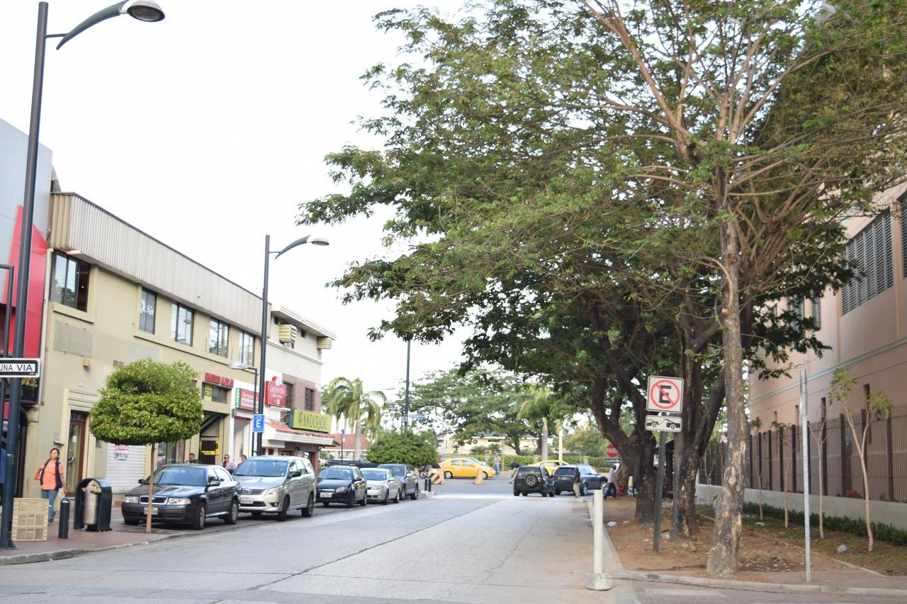 Alojamiento Castelnouvo, Entre Ríos, Guayaquil, Ecuador Exterior foto